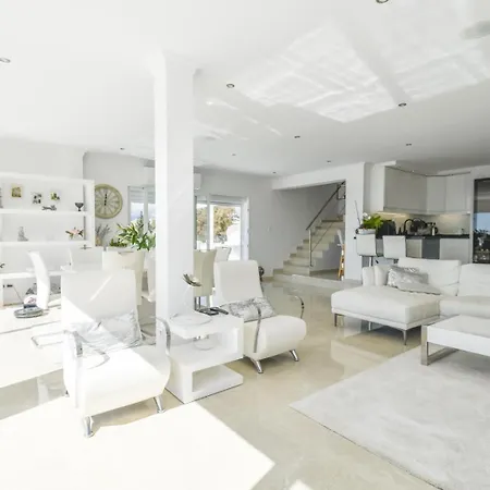 Bali Malaga In Torreblanca Villa *